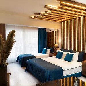 Taksim Yazici 2*, Istanbul Turkey