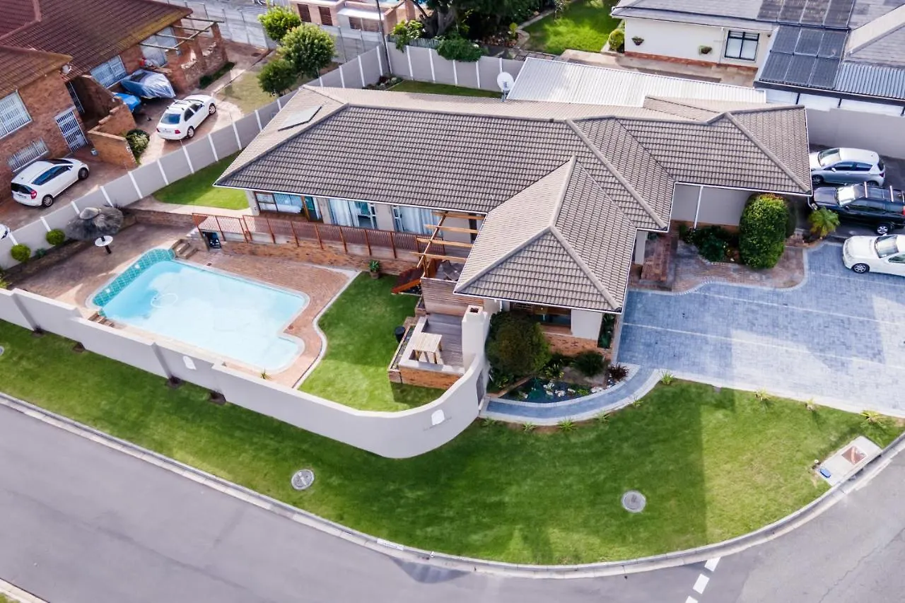 Cornerstone Guesthouse Alk Van Zyl Cape Town