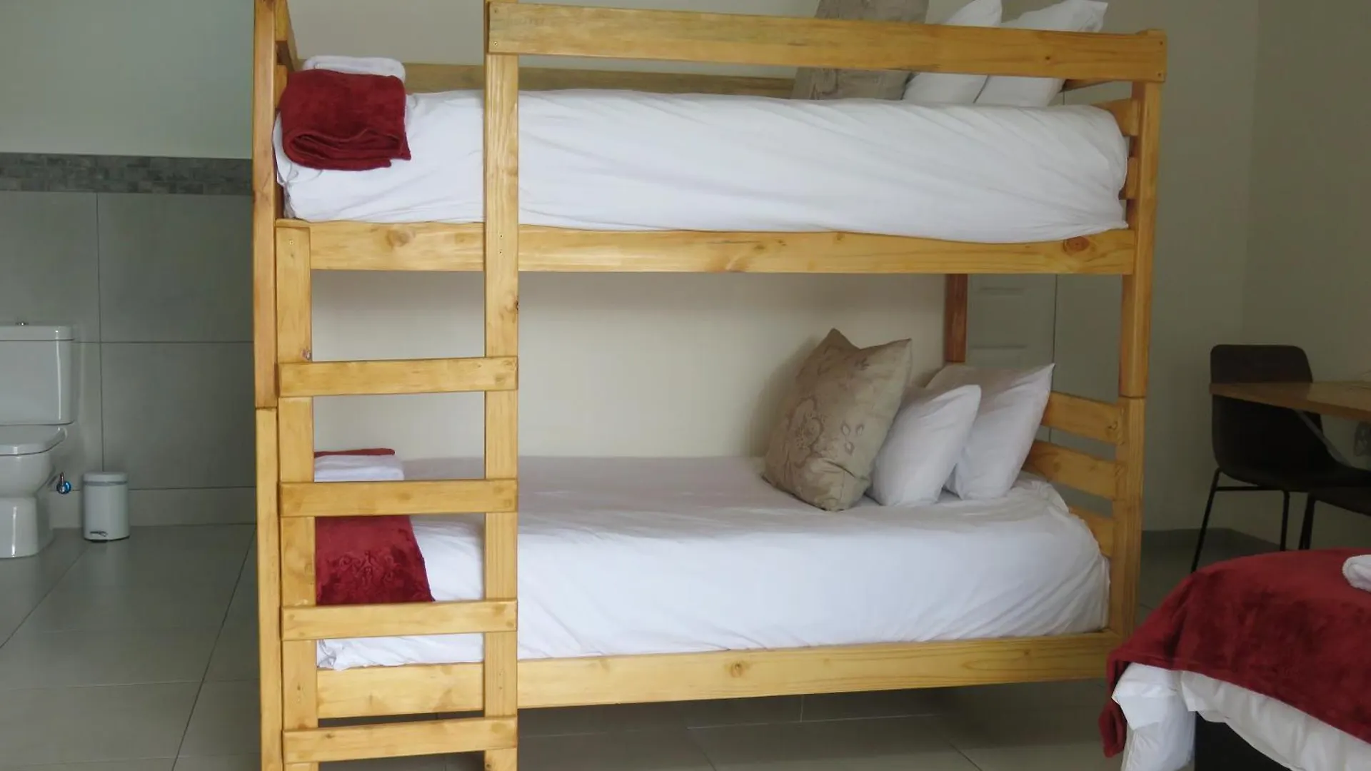 Cornerstone Guesthouse Alk Van Zyl Cape Town