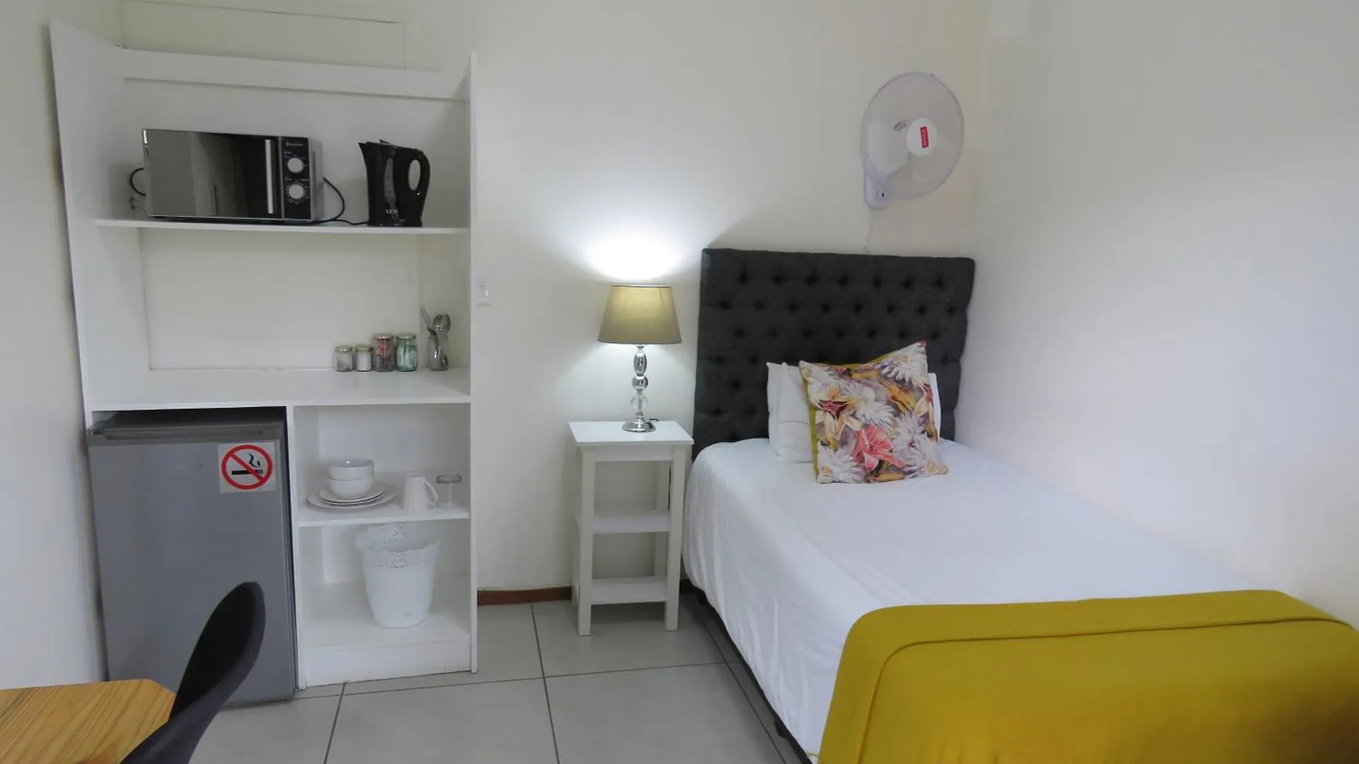 Cornerstone Guesthouse Alk Van Zyl Cape Town Guest house